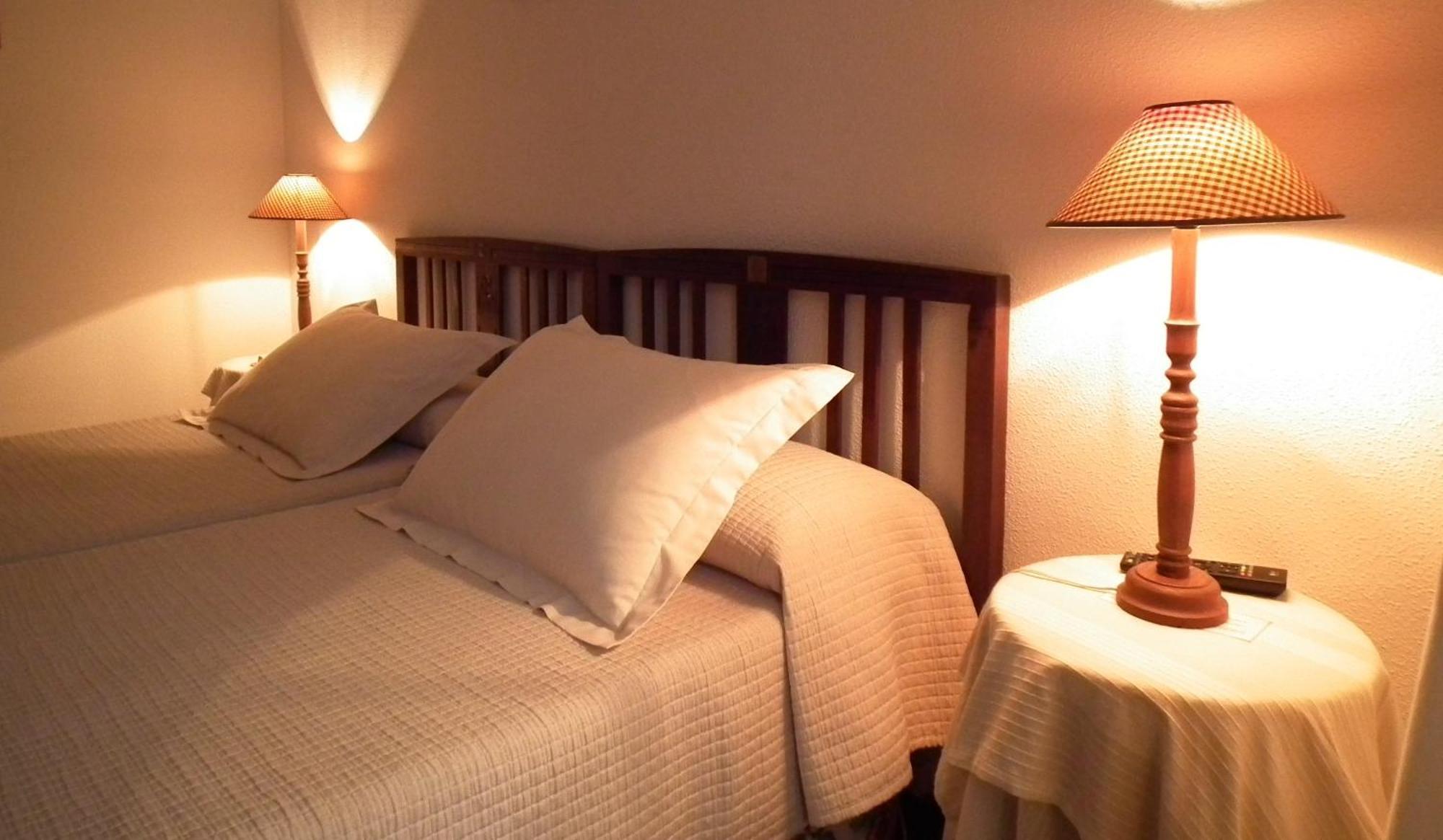Posada De Muno Munorrodero Ngoại thất bức ảnh